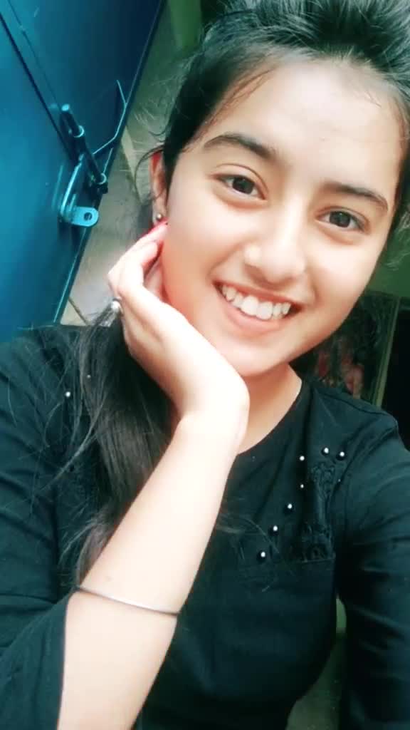 @its_shubhi🥀