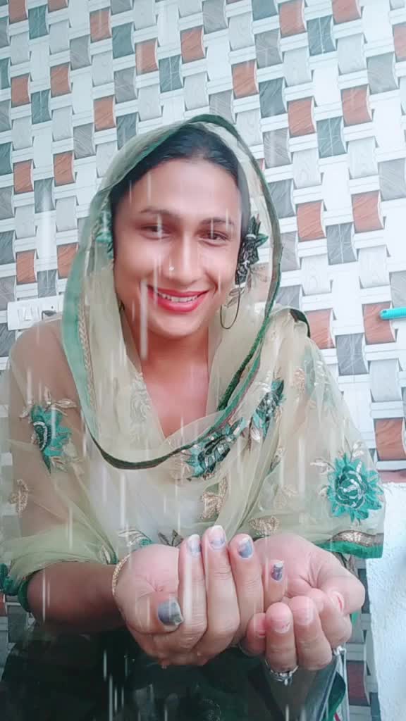 @Dolly Khan