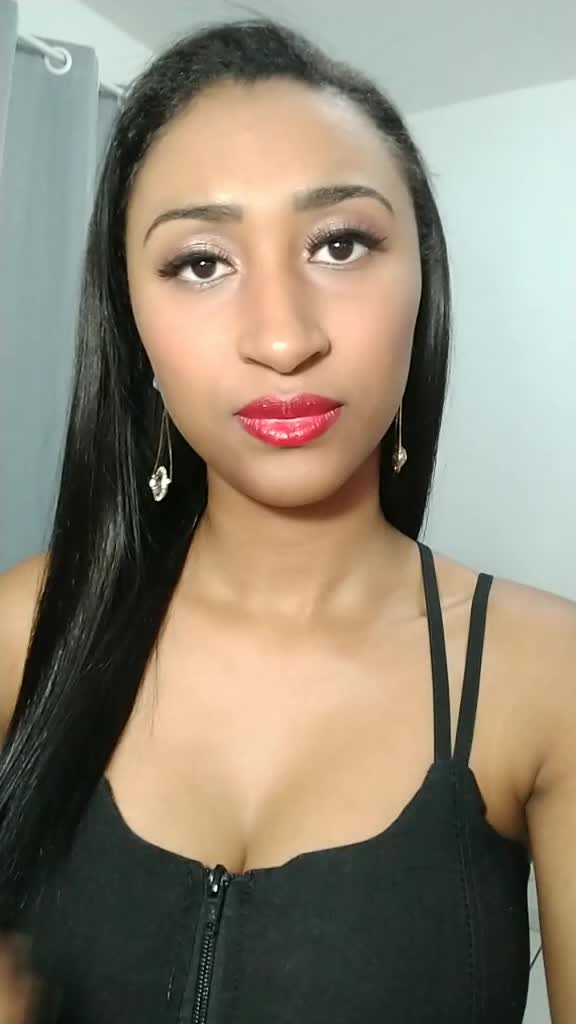 @Aline Januário