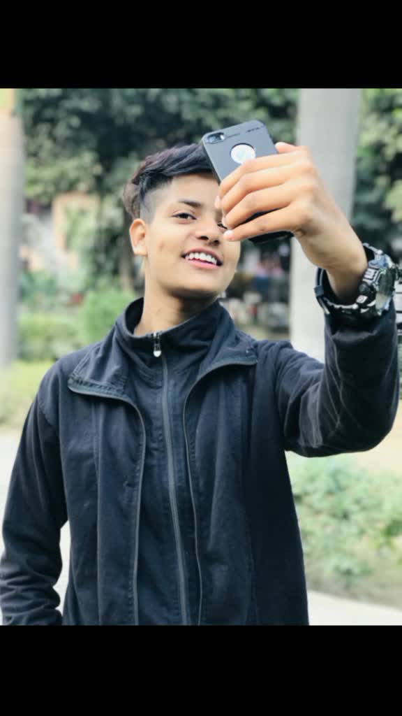 @⚡HappY.Vaidya⚡