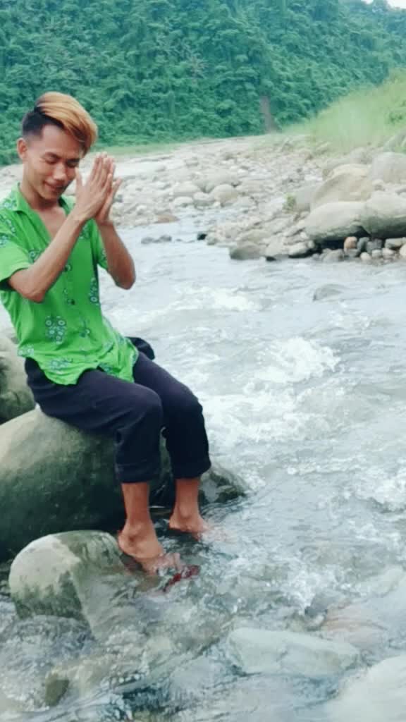 @@akash panging 😍