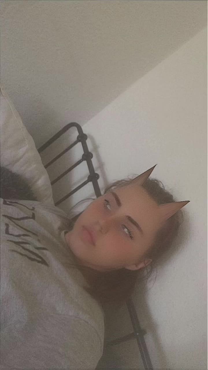 @Leniii🍃💔