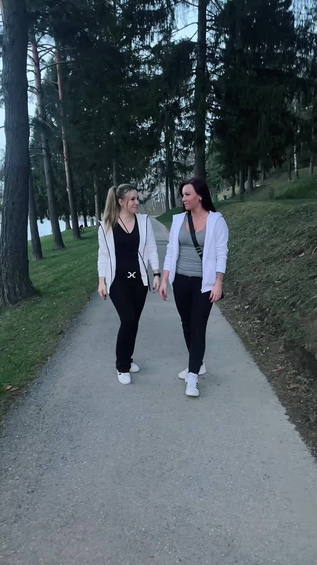 @Lalaa- Twins 🫶