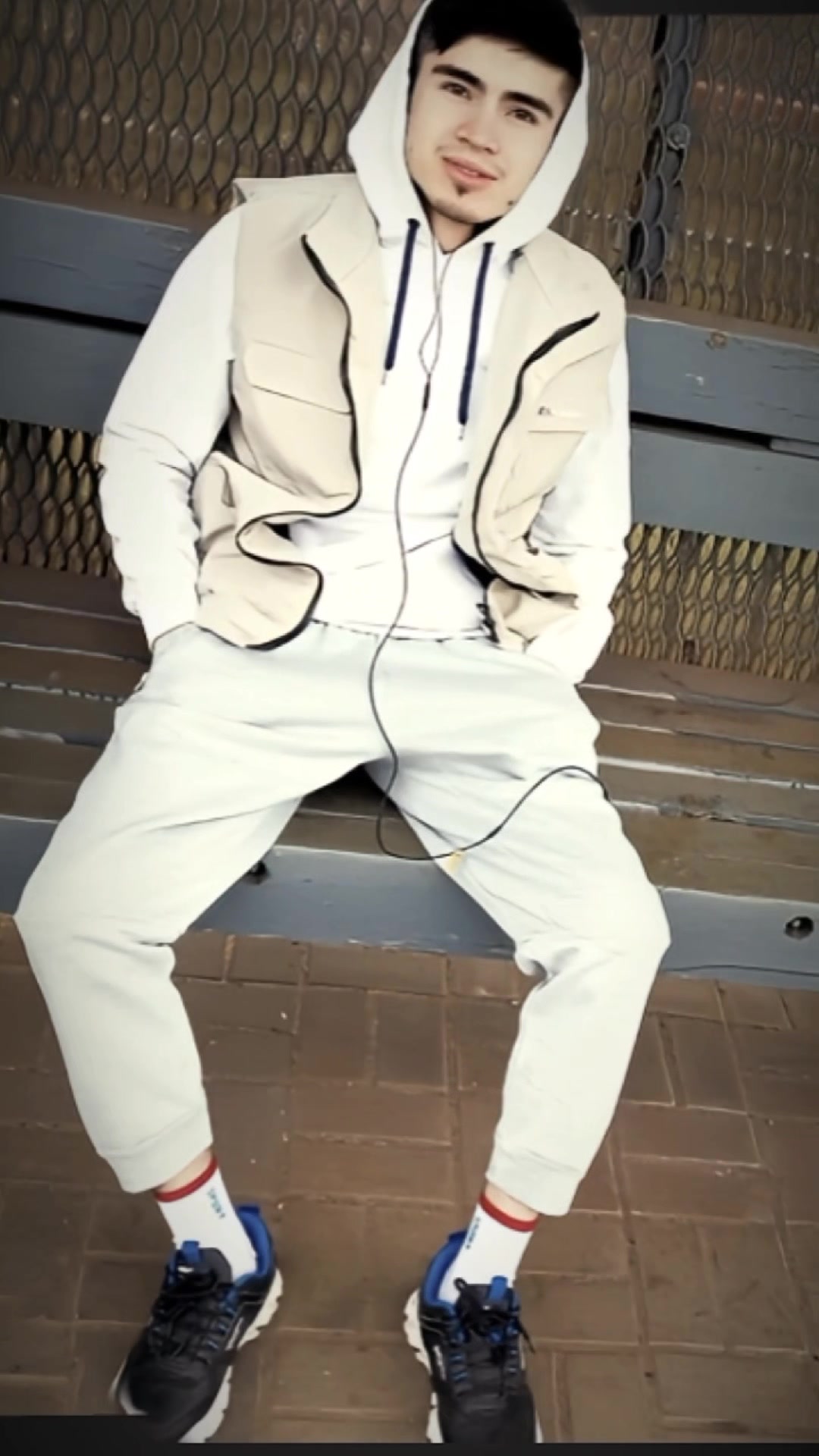 @Mr.Max93 😎 𝖔𝖋𝖋𝖎𝖈𝖎𝖆𝖑