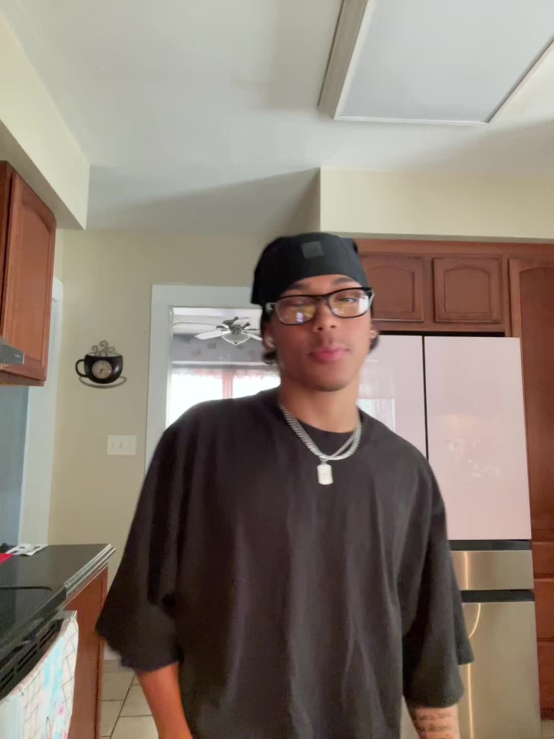 @just_yariel