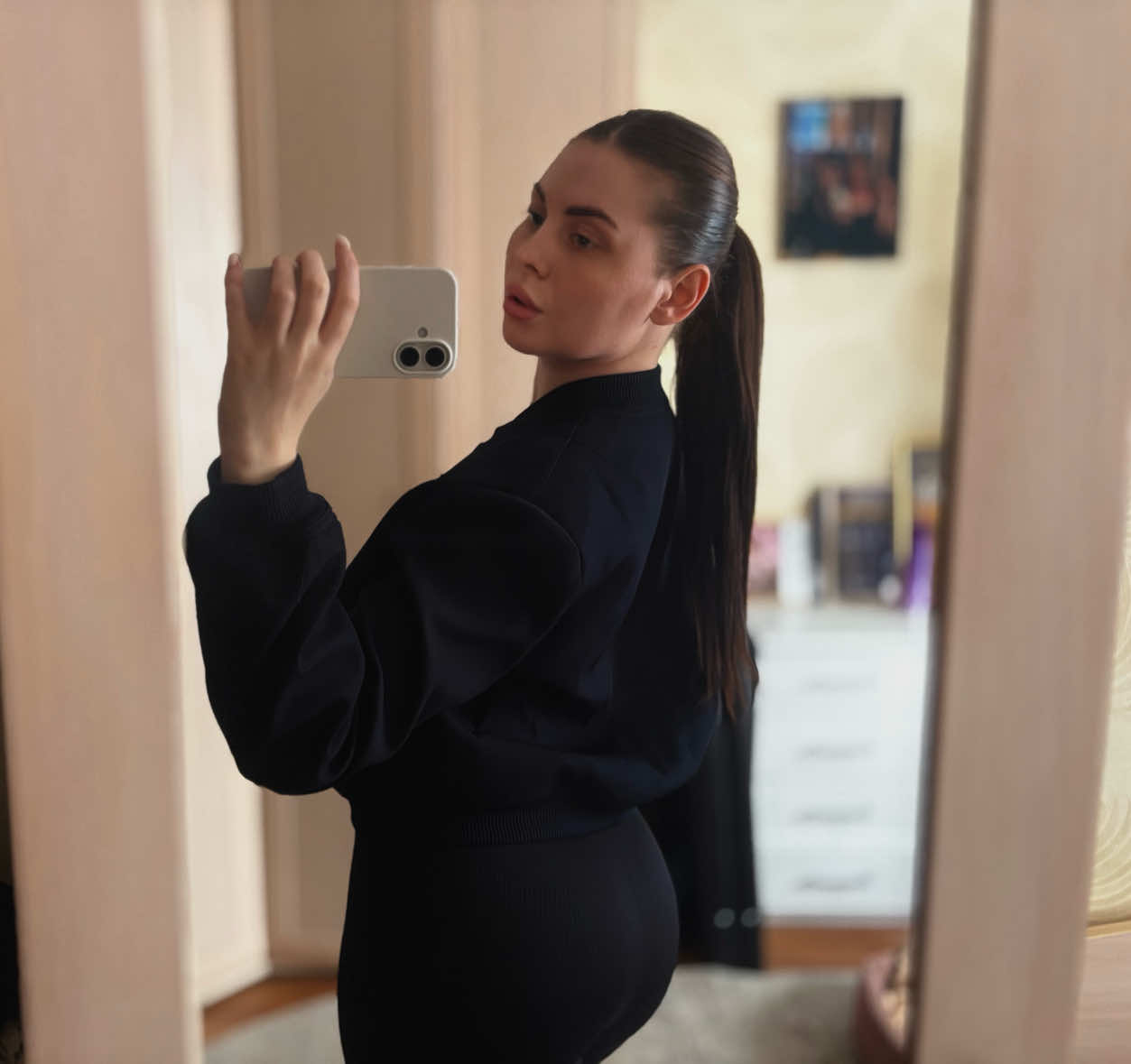 @Ksenia Evgen