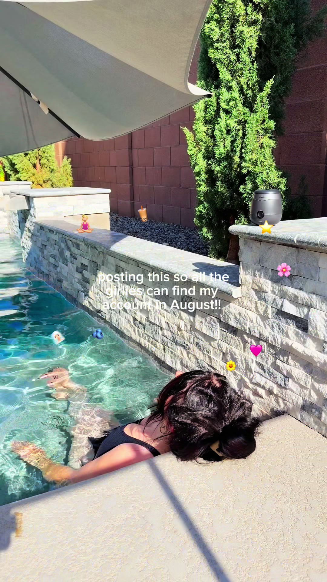 @Whitney | SAHM 🖤
