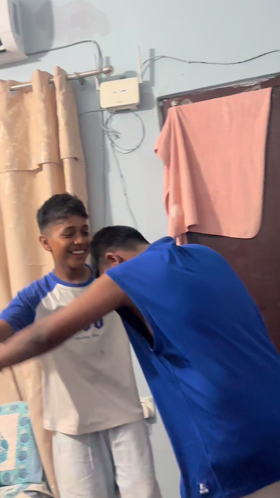 @झरना सुनार