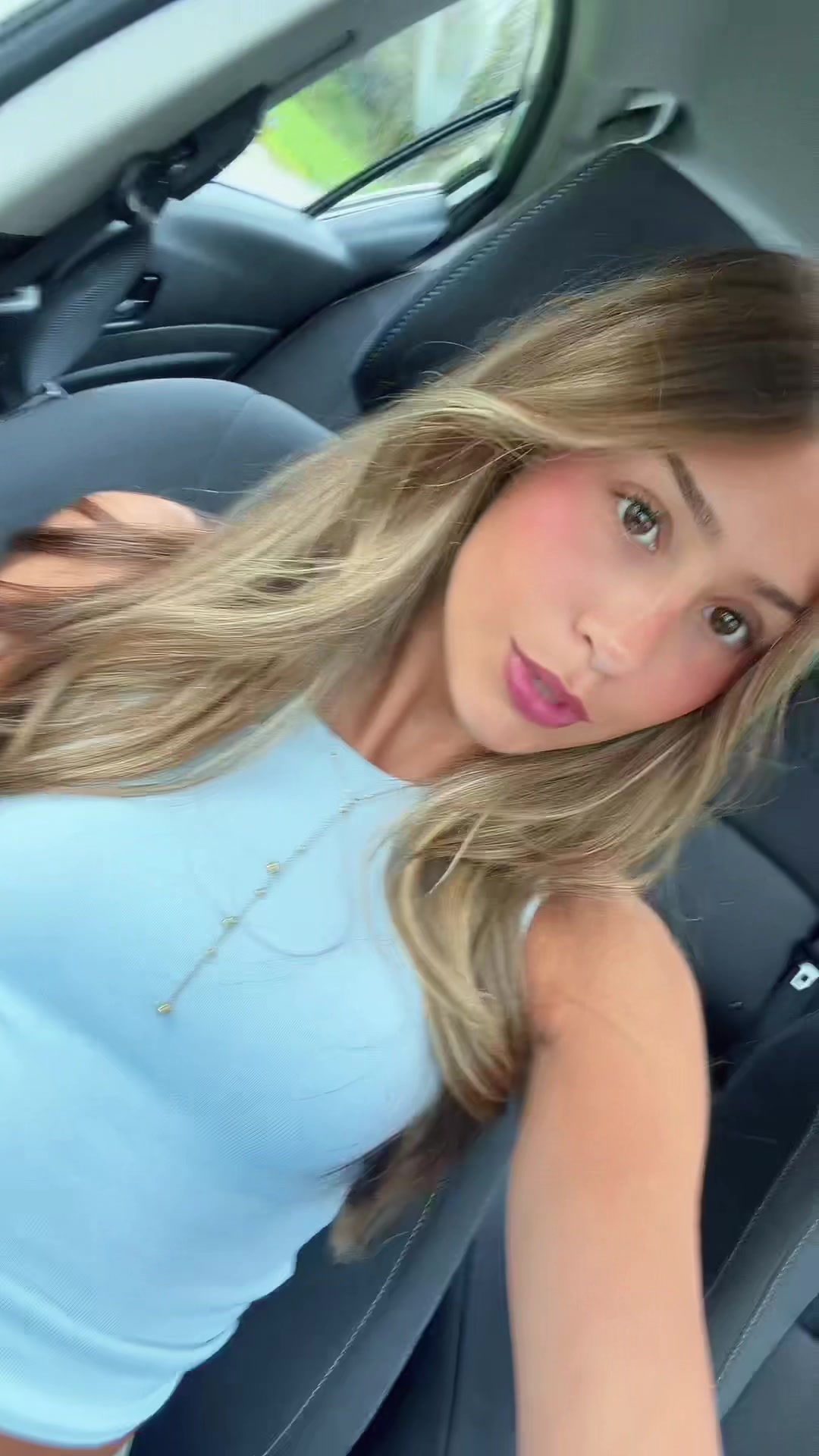 @ella