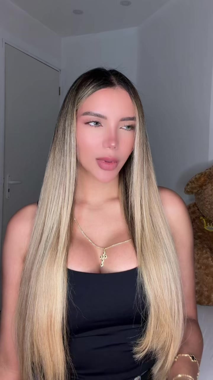 @Loreana Reyes 🦋