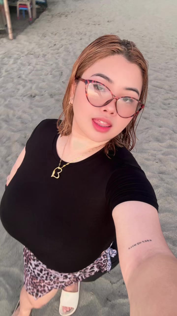 @RhochelleOcampo