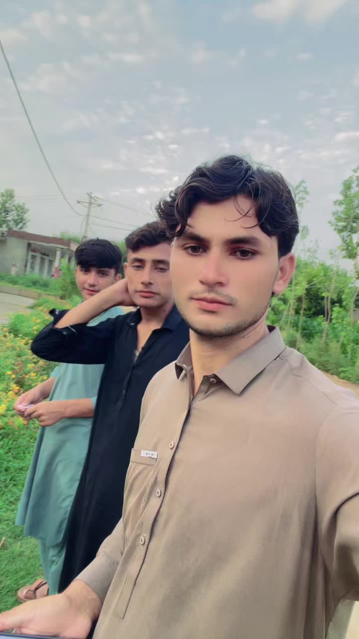 @👑(ASIM_KHAN)👑