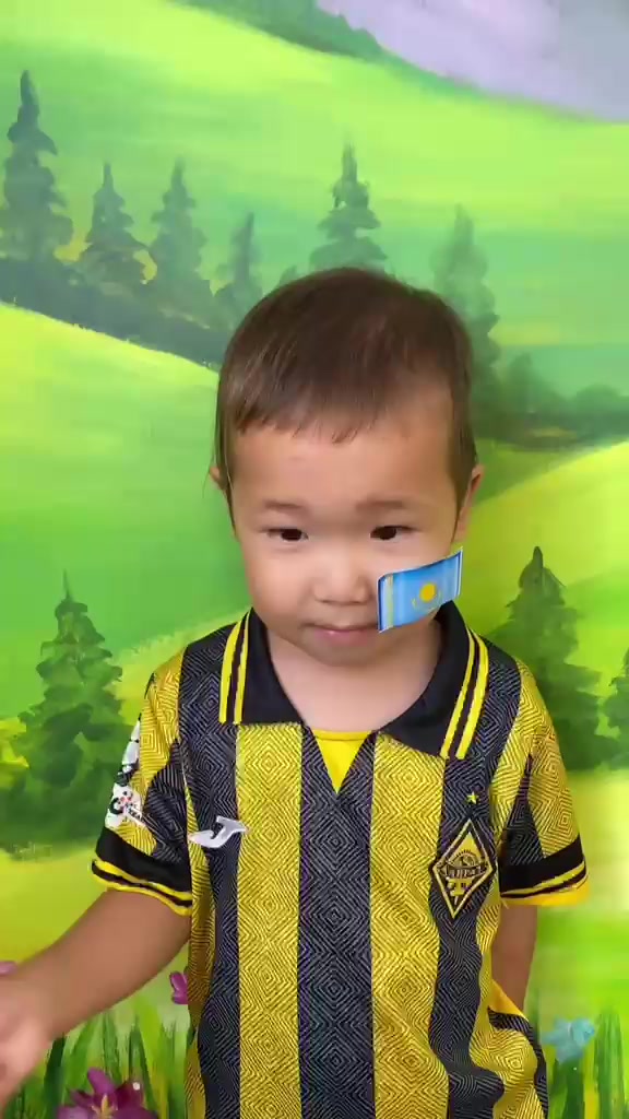 @𝓜𝓸𝓷𝔂𝓪 🇰🇿🇬🇧