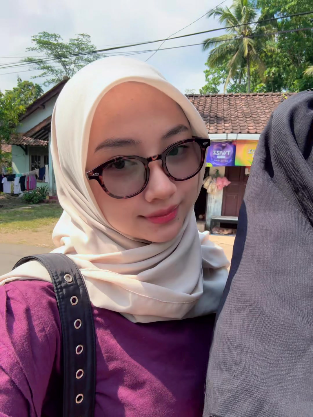 @ulya anisa