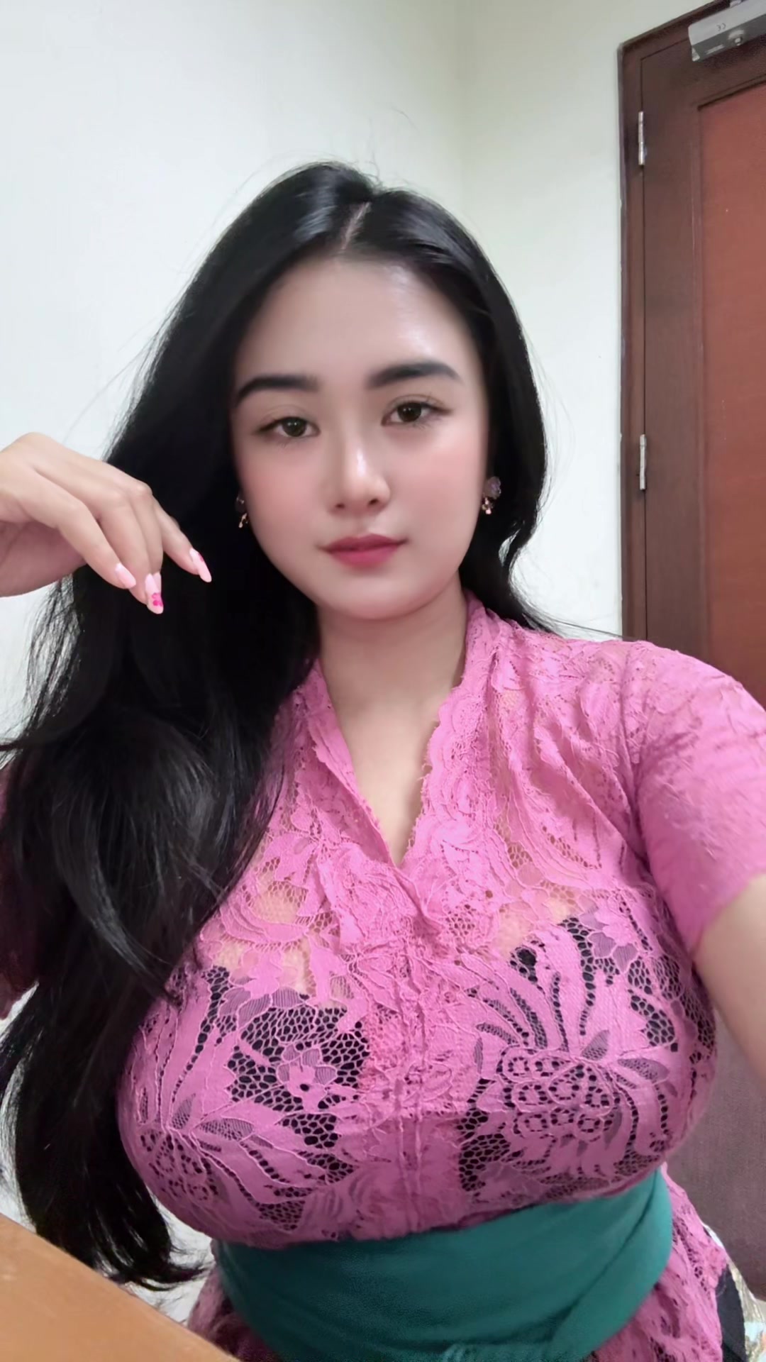 @Indahkrisnadevi