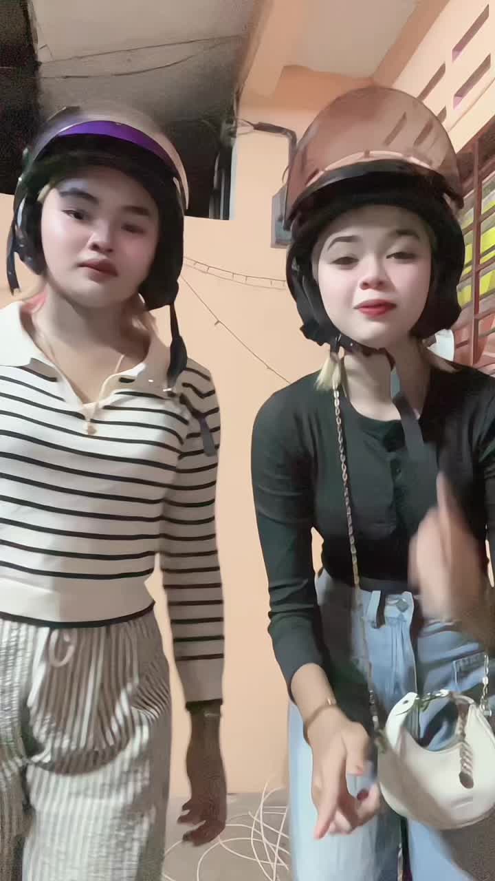 @𝒸𝒽𝒾𝓃𝒸𝒽𝒶𝓃𝓃🍡