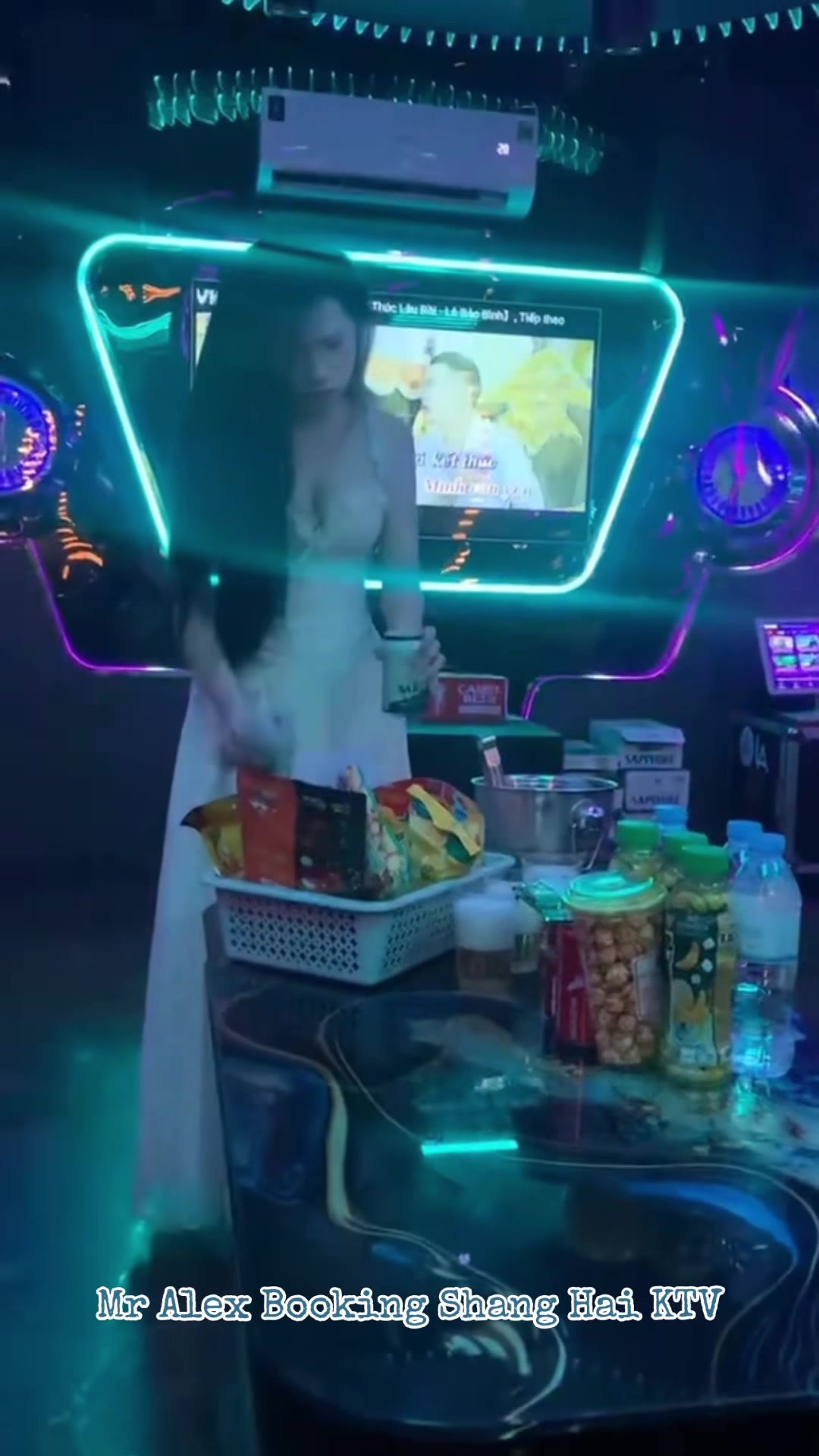 @Karaoke Thượng Hải 229 Tây Sơn