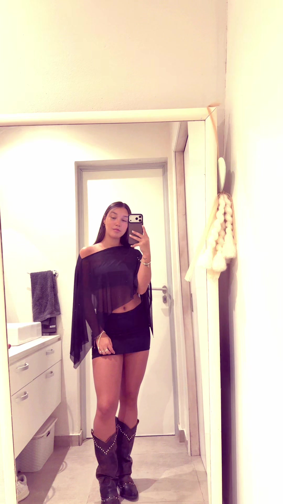 @lujiisaavedra