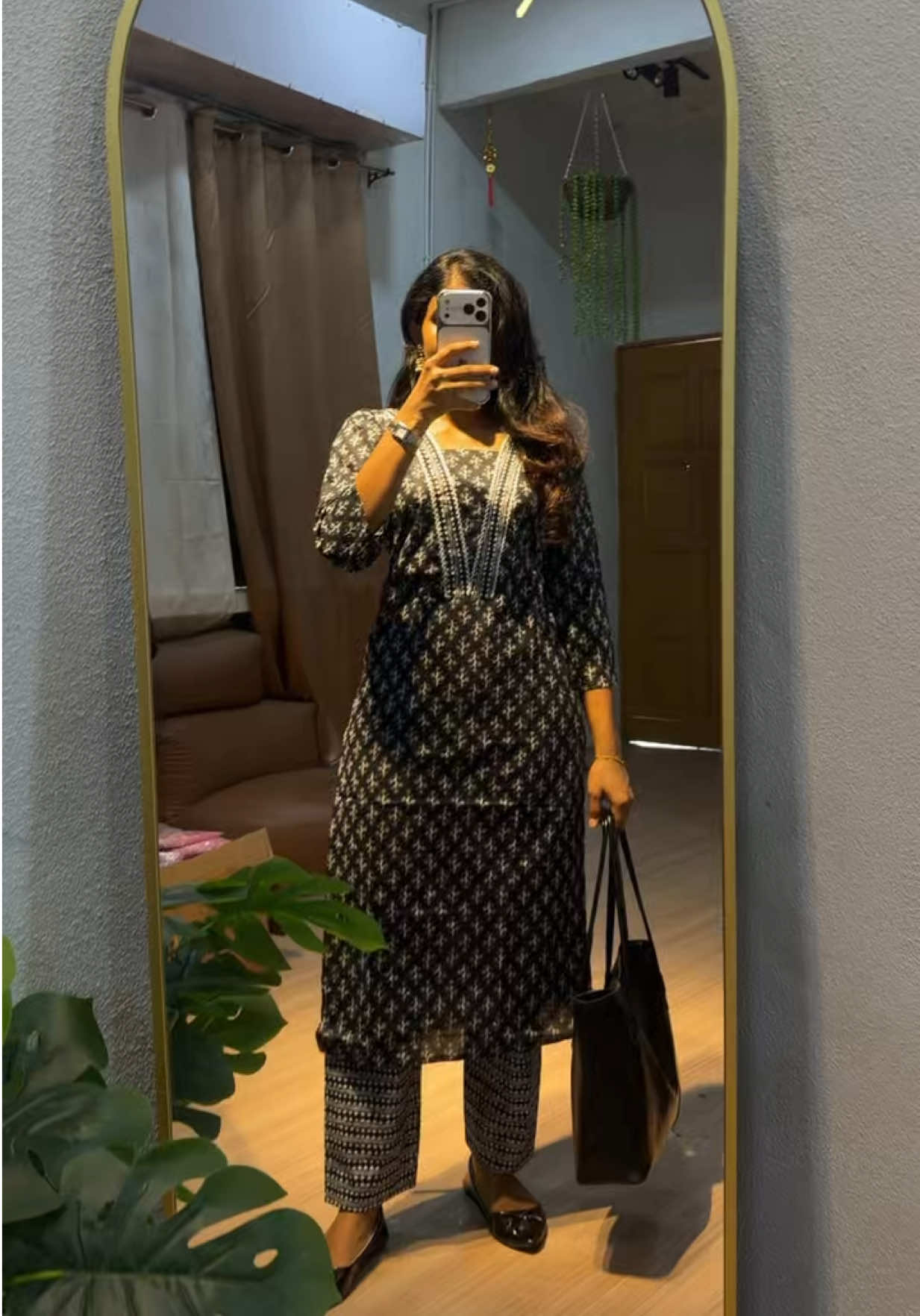 @Triny Boutique