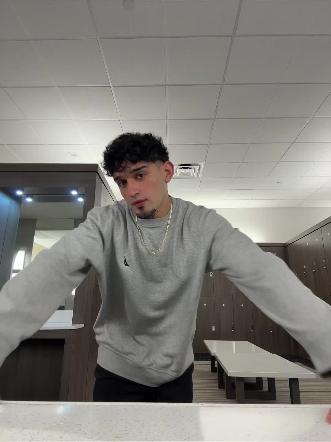 @Ángel