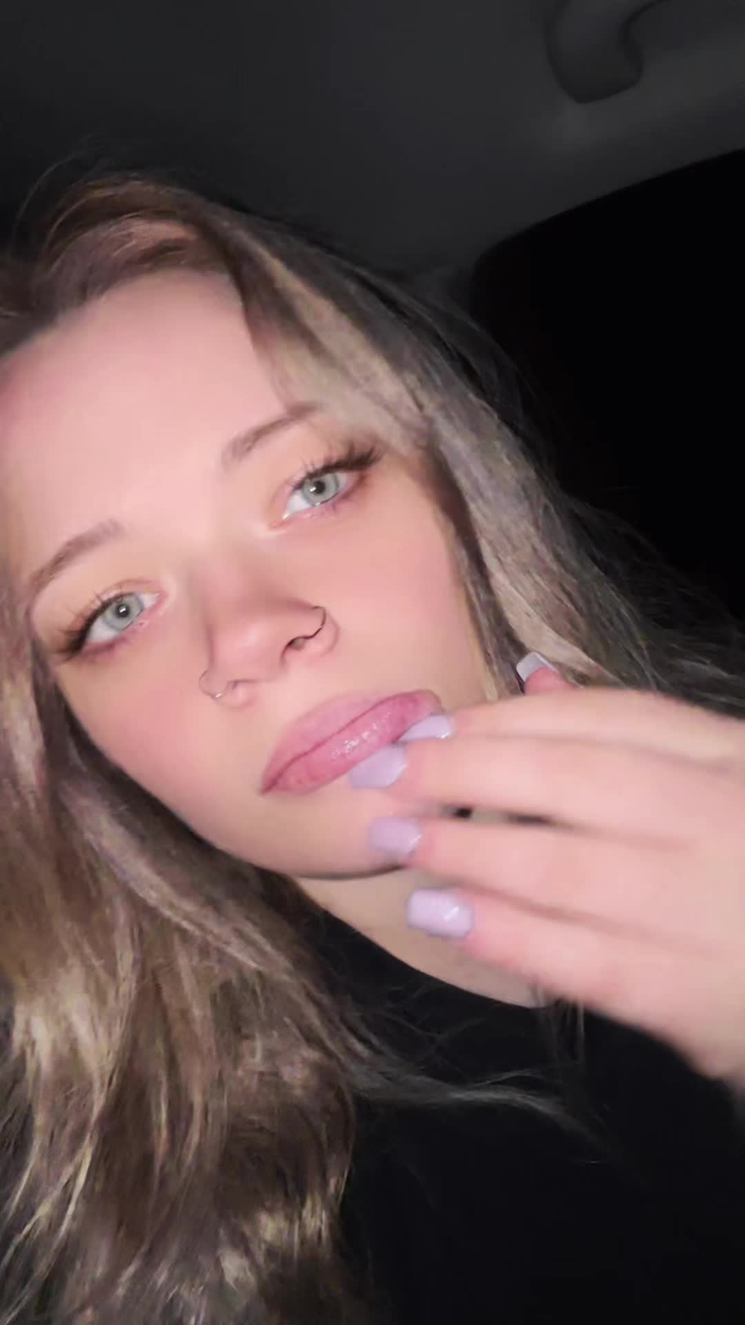 @leximarie