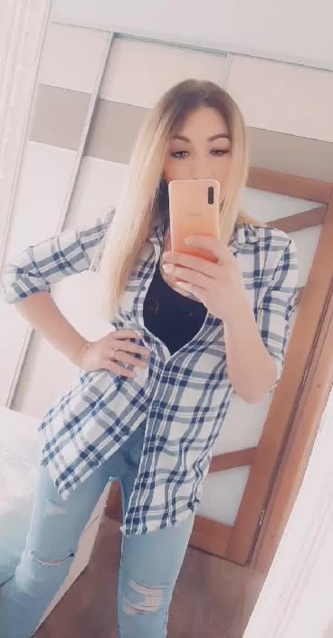 @Eglė