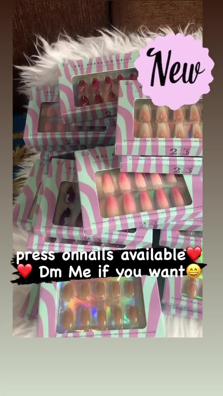 @CharmBeauty