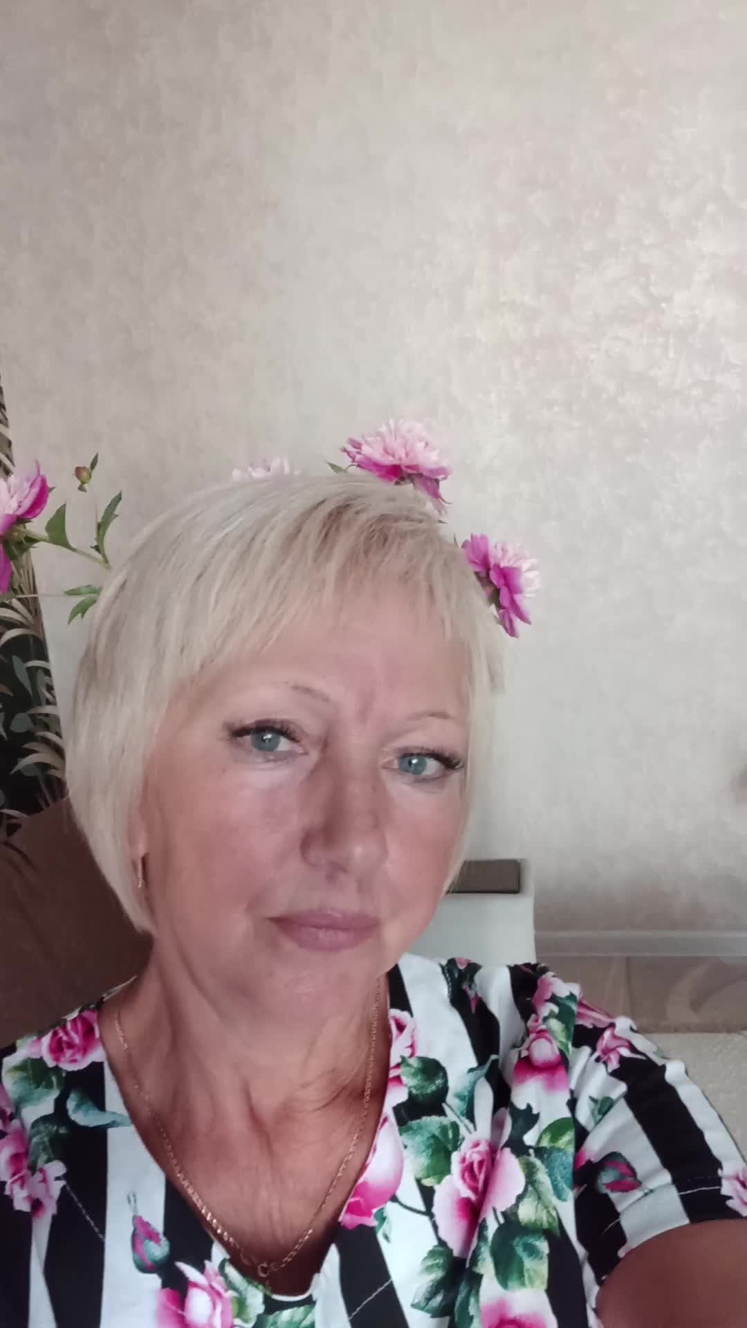 @Елена 💕