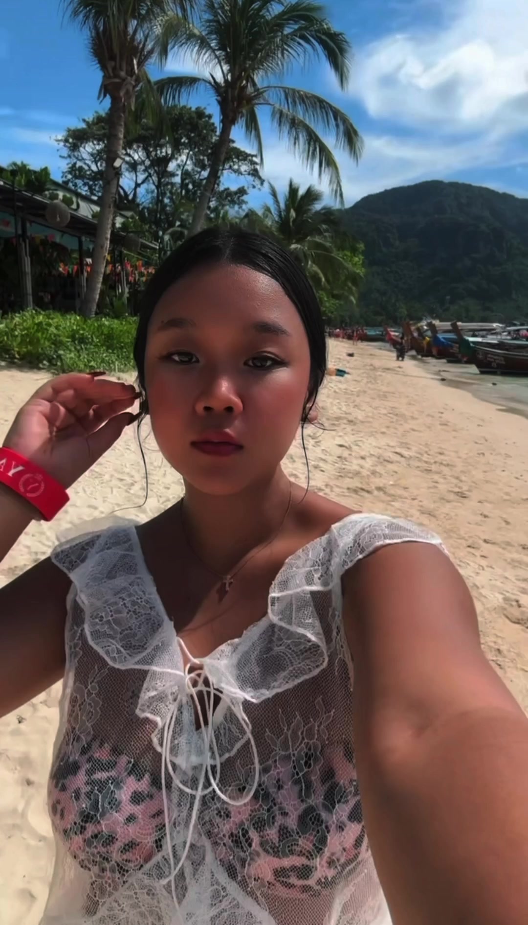 @allyduckyx