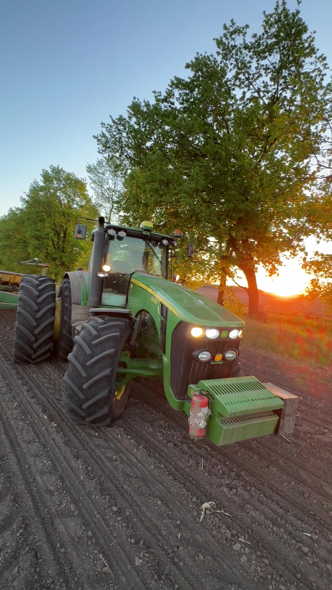 @Sasha🇺🇦John Deere🇺🇦🚜🌾🌽