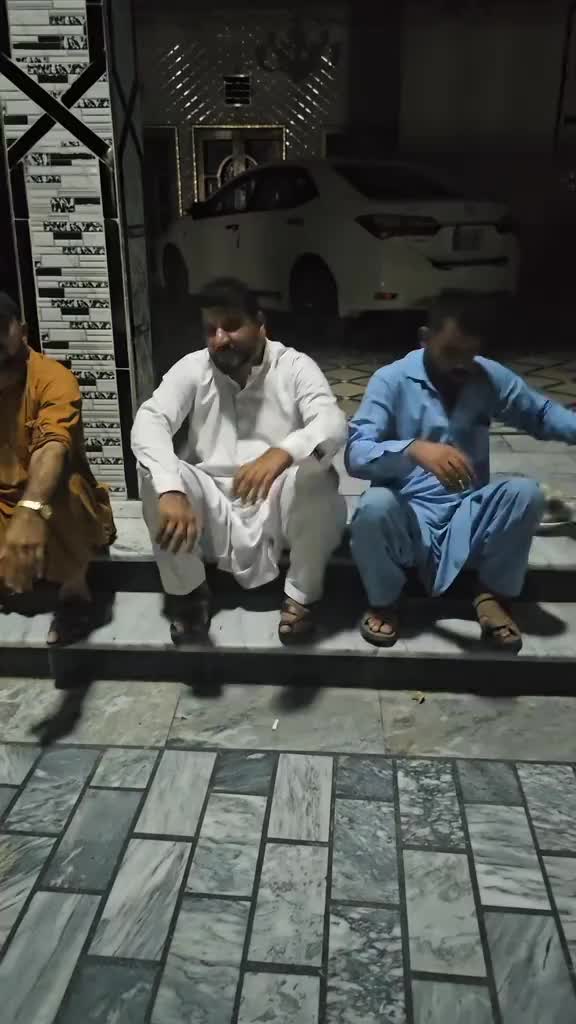 @Nawaz_Khan86