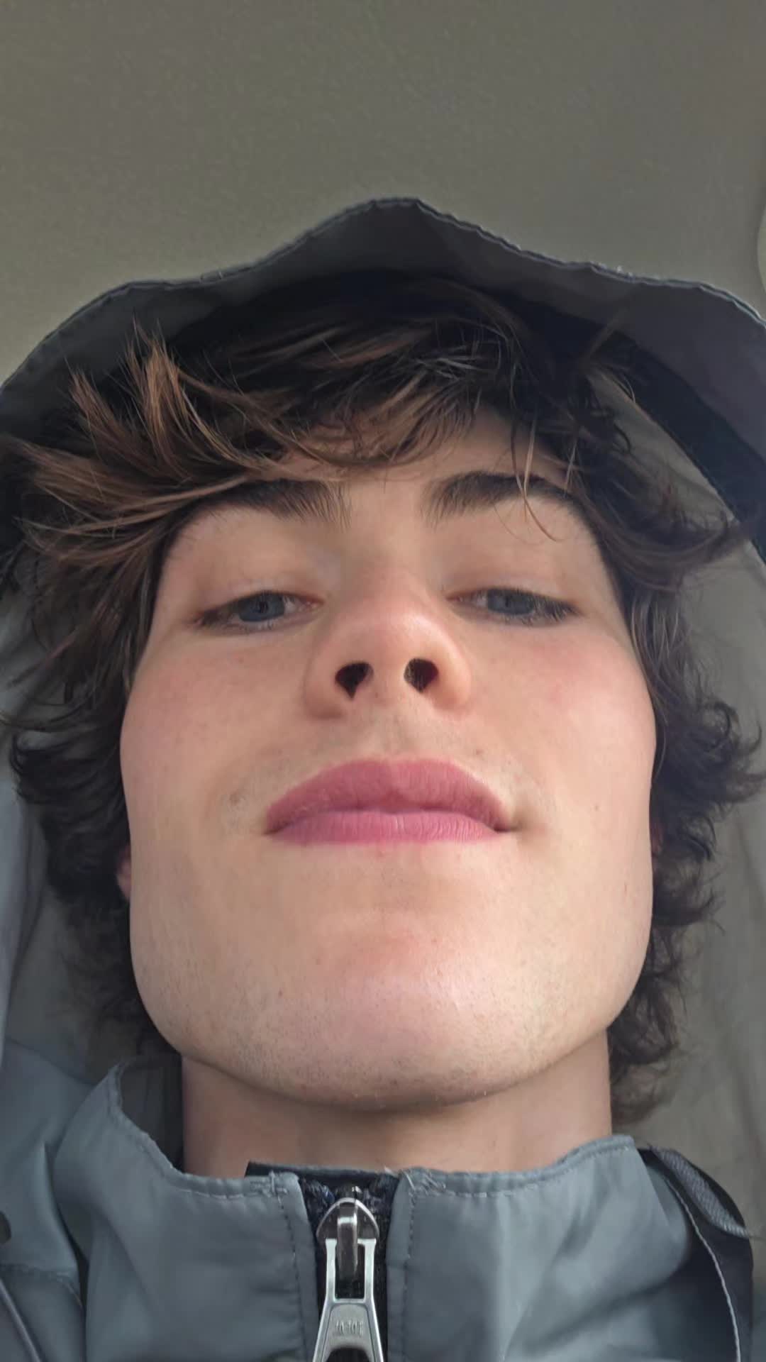 @Greyson