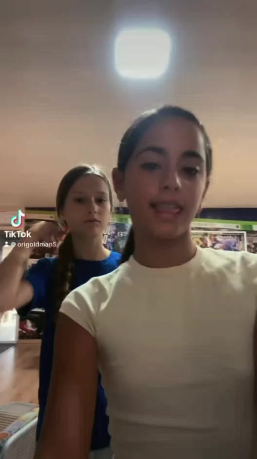@â¨đşđšsisters by bloodđšđşâ¨