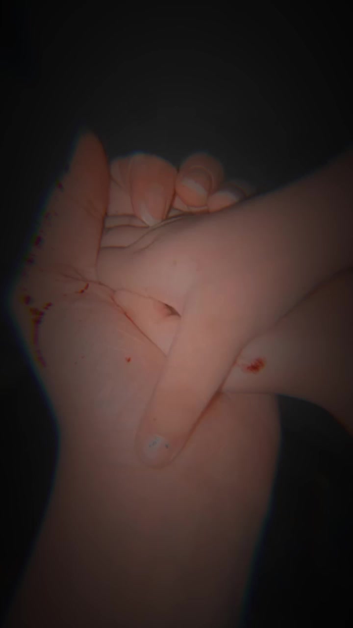 @&Ntilde;&Atilde;❀❀ احسن کی بیگم ہوں ❀❀