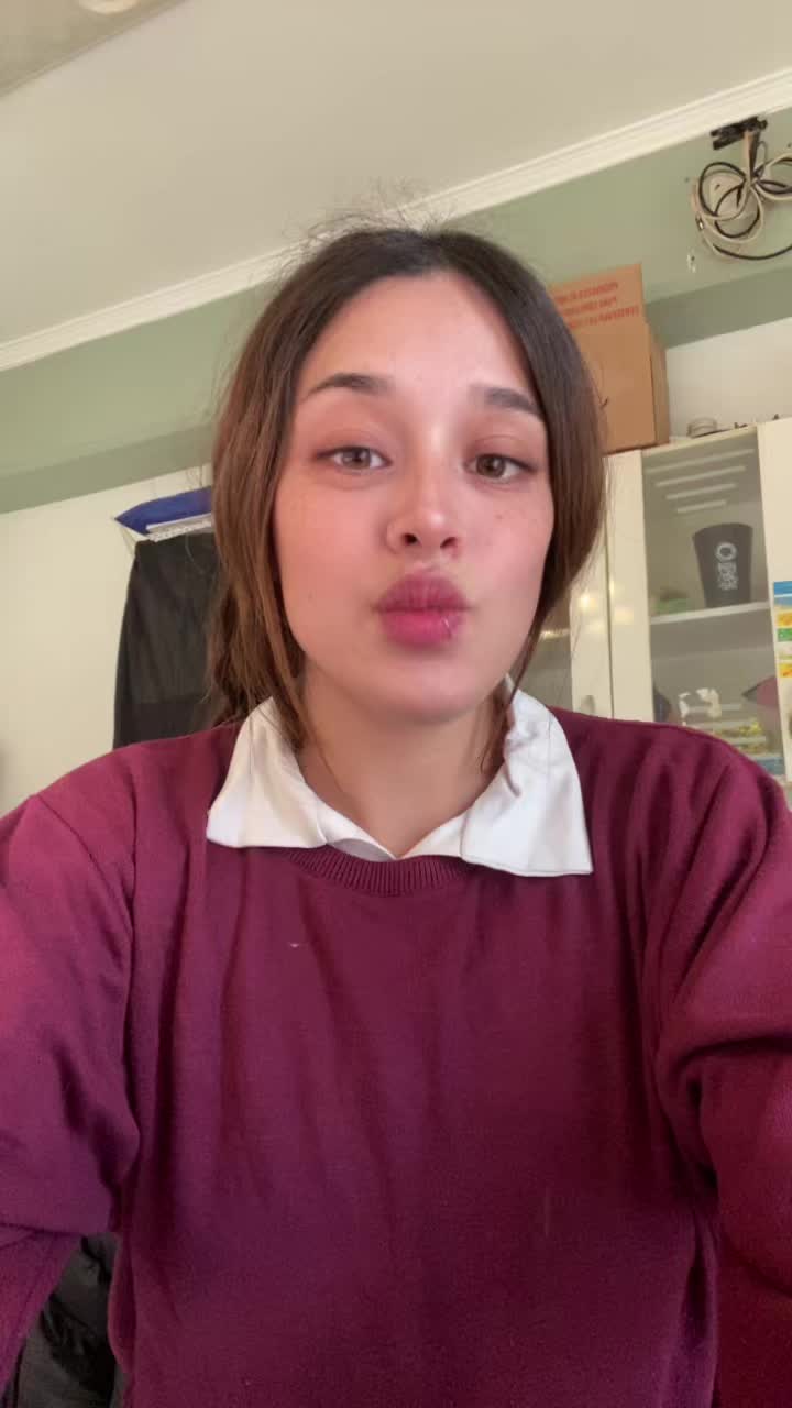 @valeemacallister