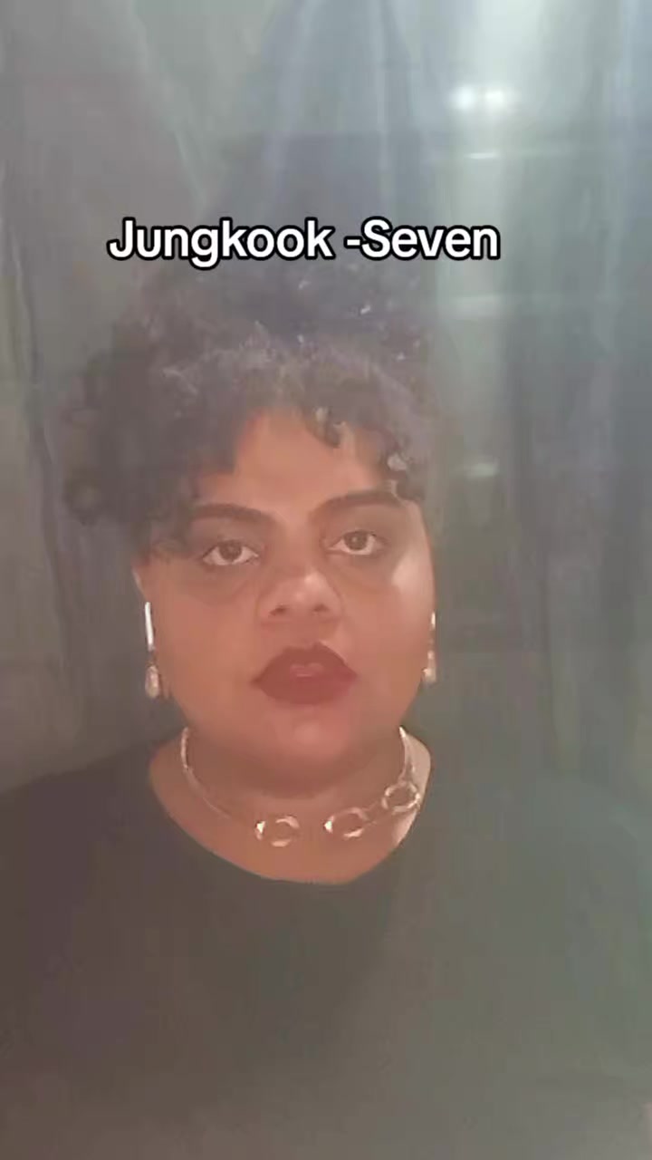 @J&uacute; Amaral