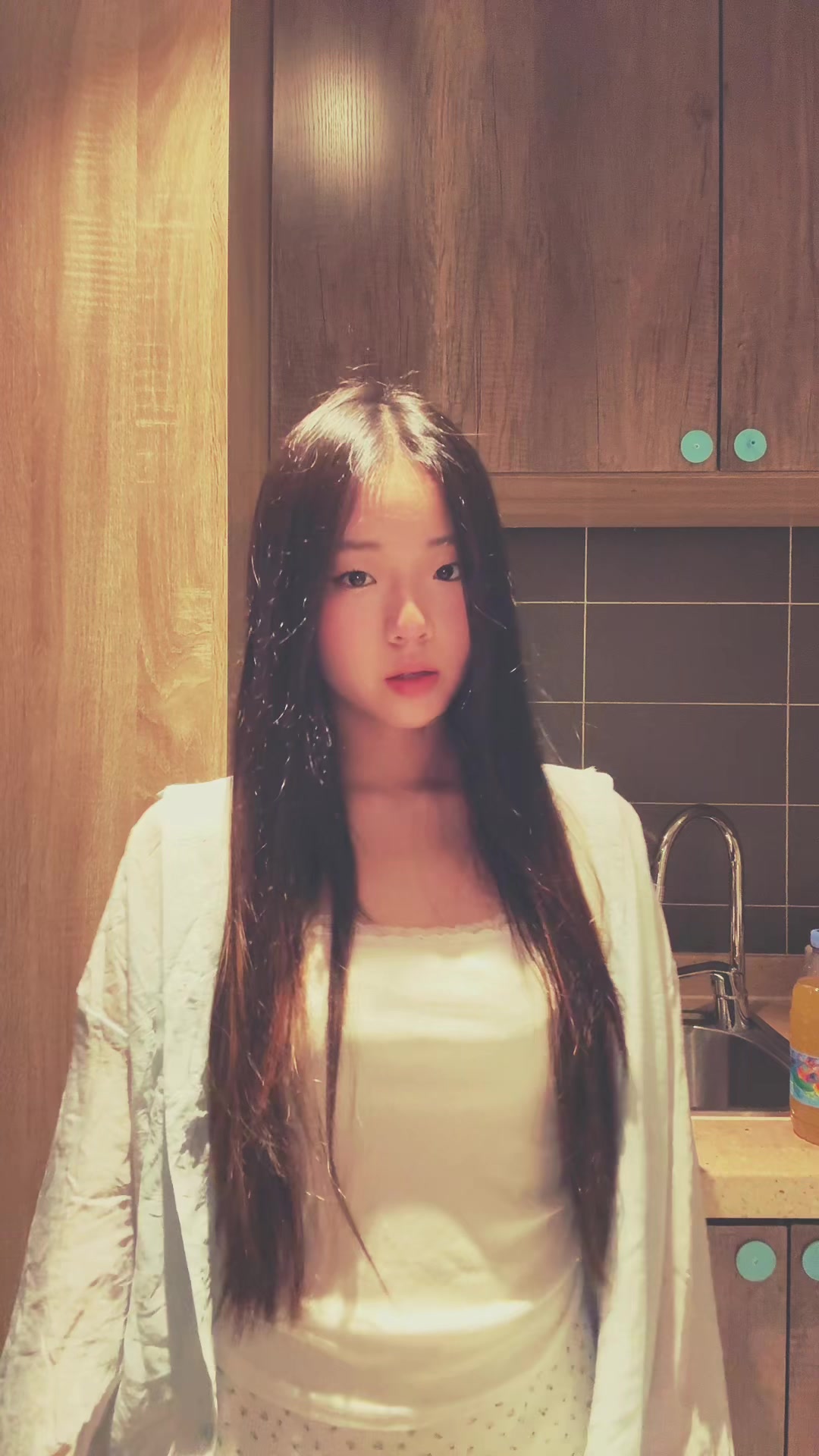 @lily