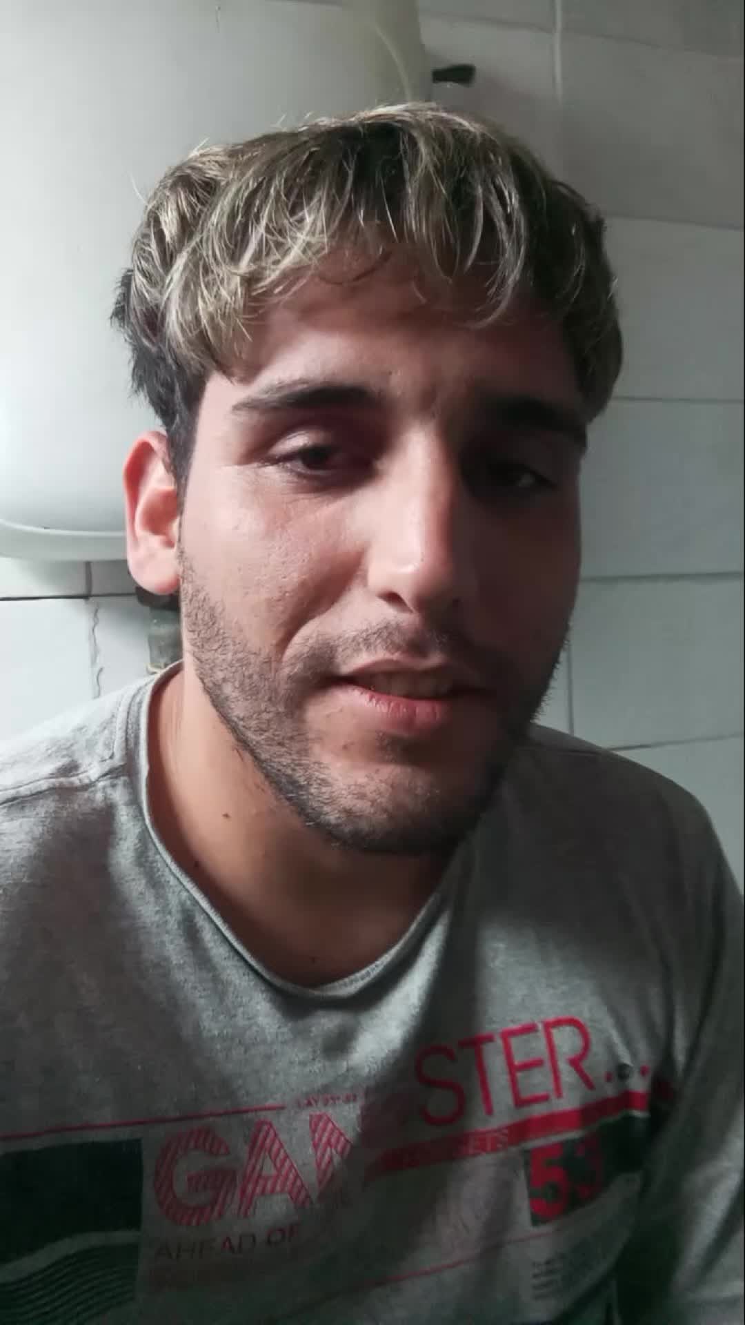 @elcarly