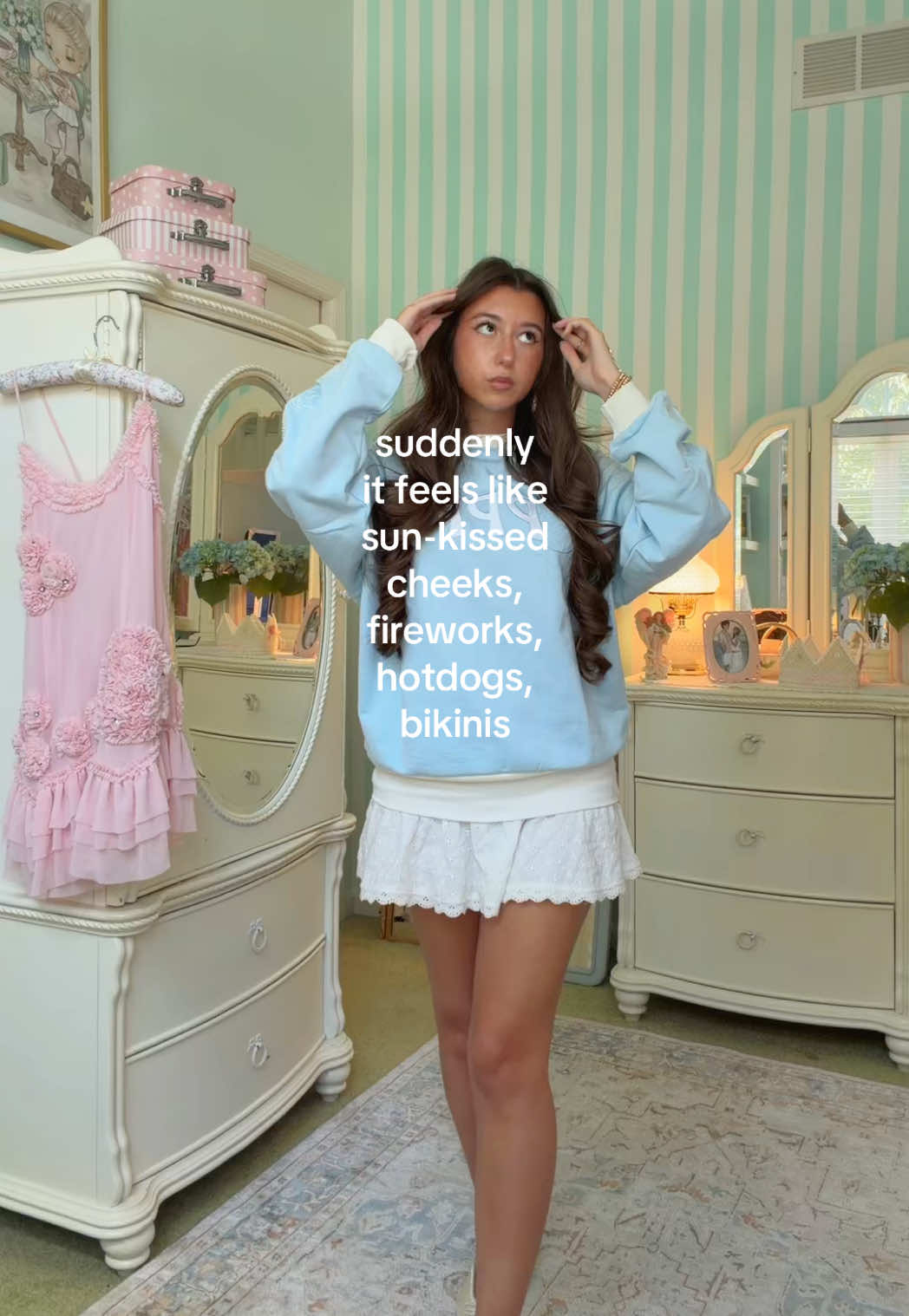@chloe nicole