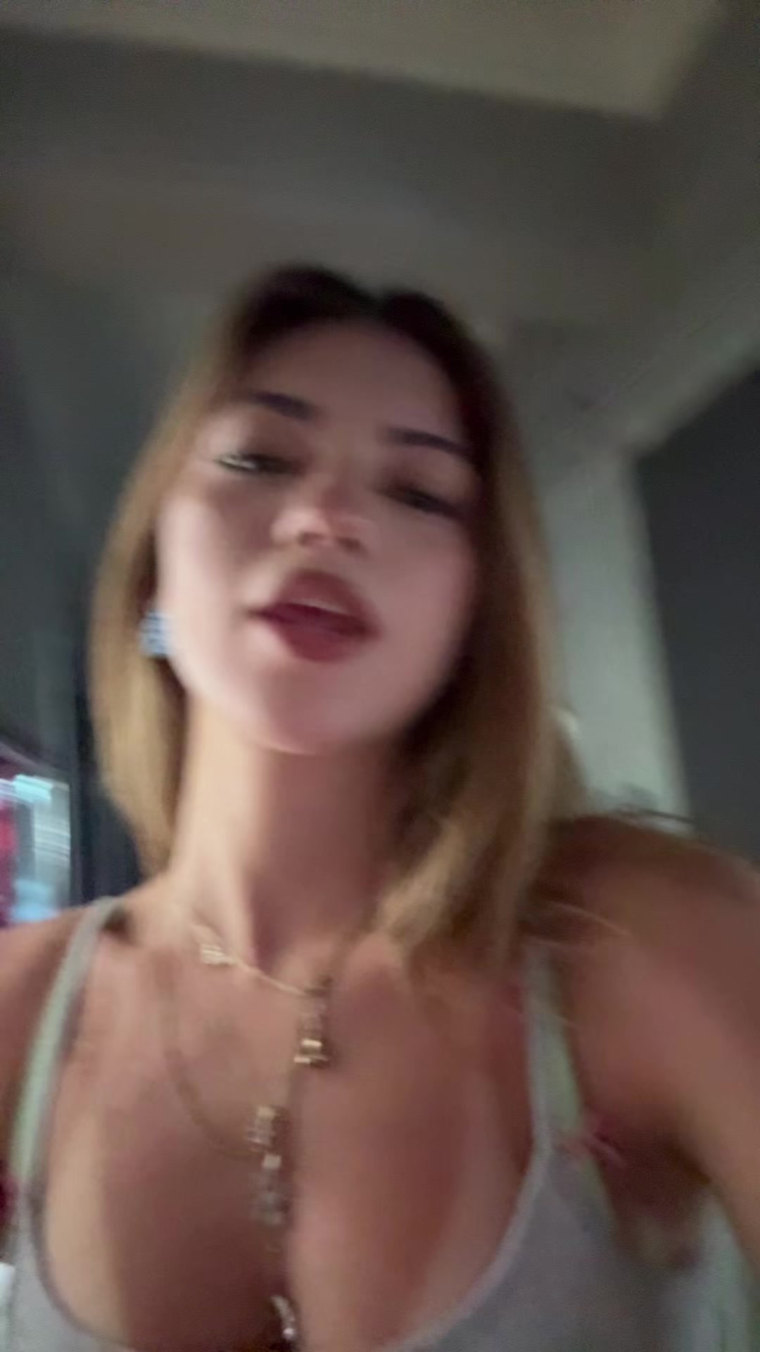 @ela💨