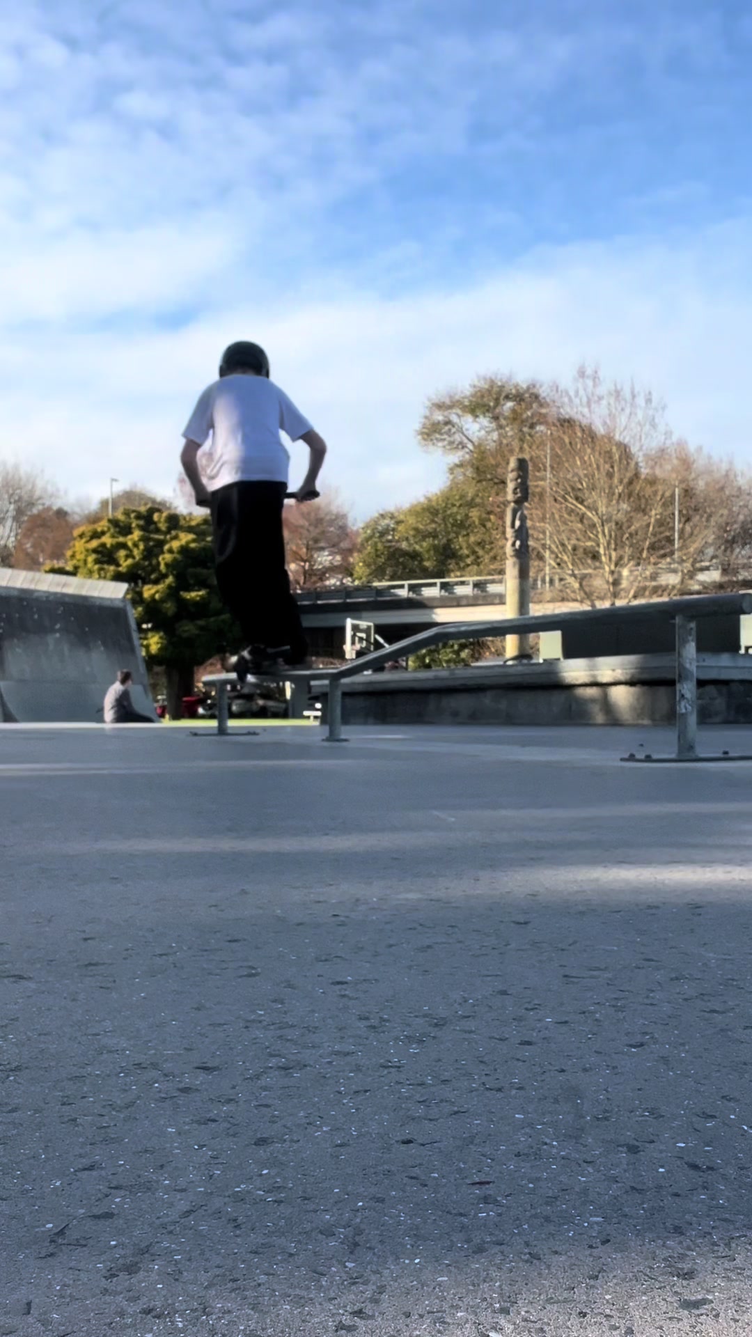 @lachiebull_