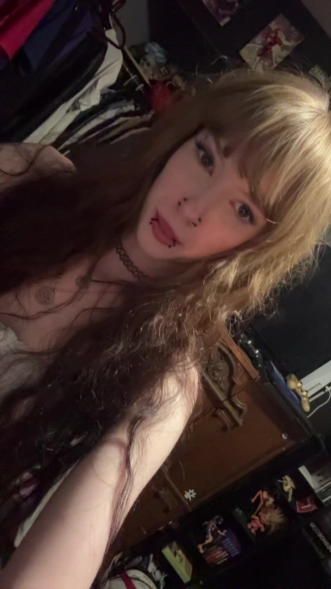 @v