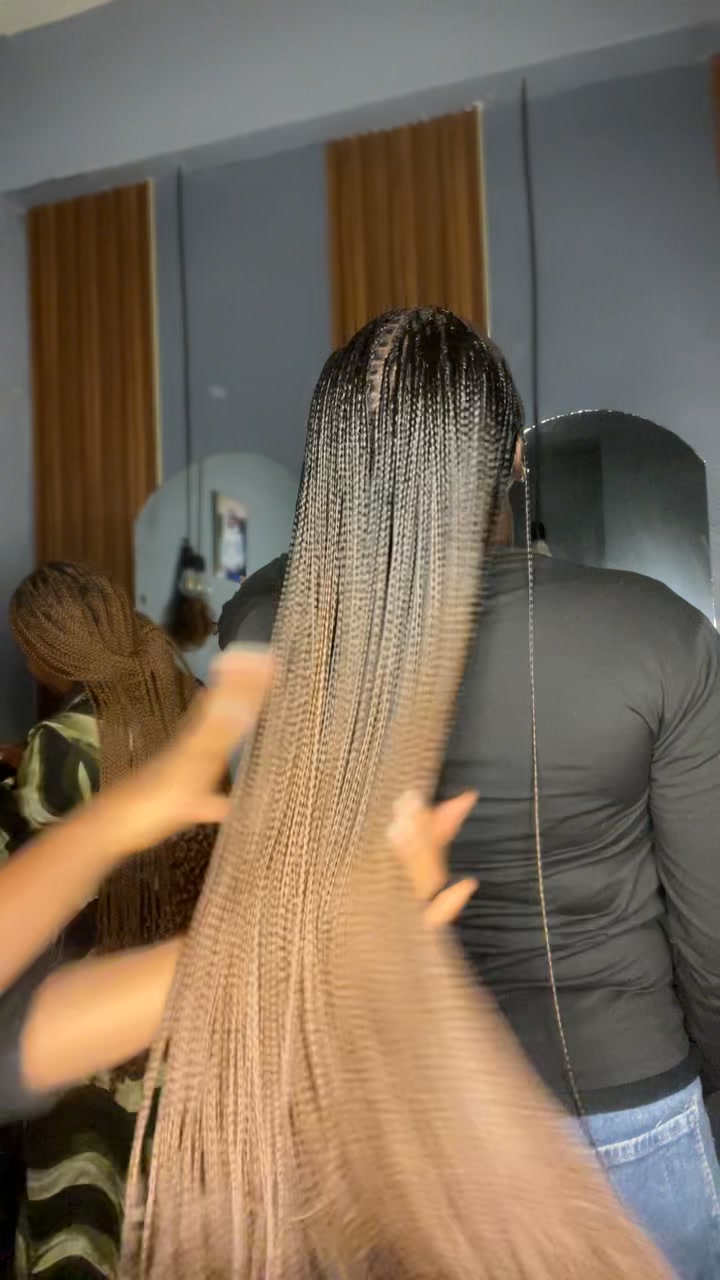 @Charlie coiffure 😘
