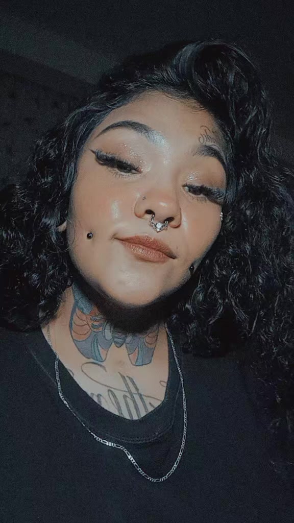 @Smokahontas'