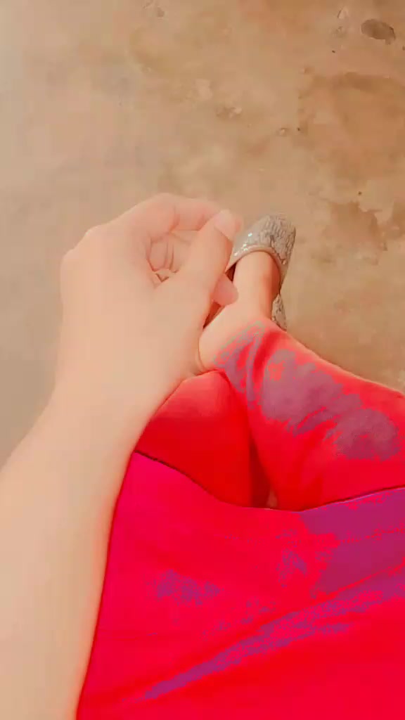 @203-Hearltless girl