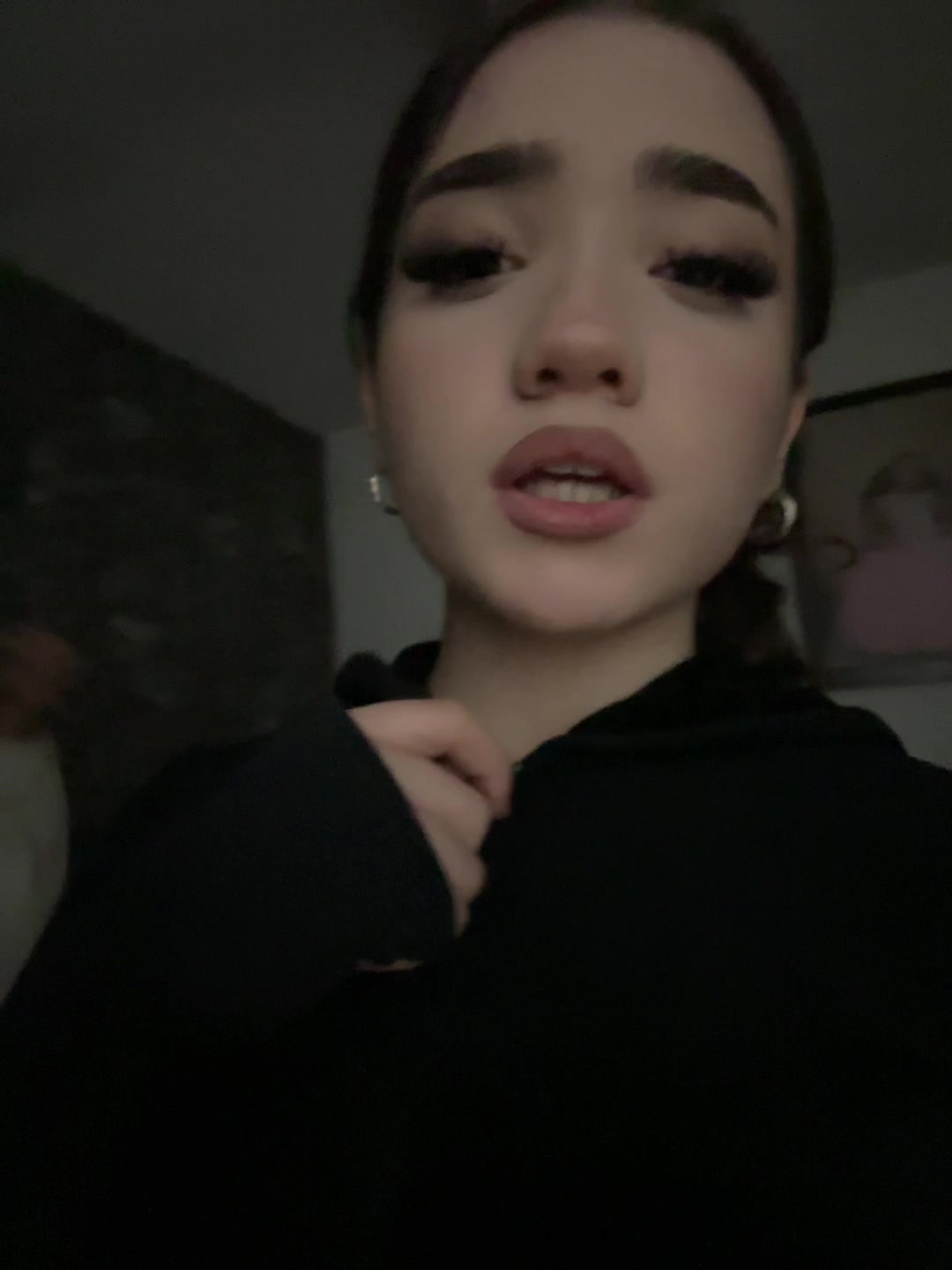 @emicamacho__