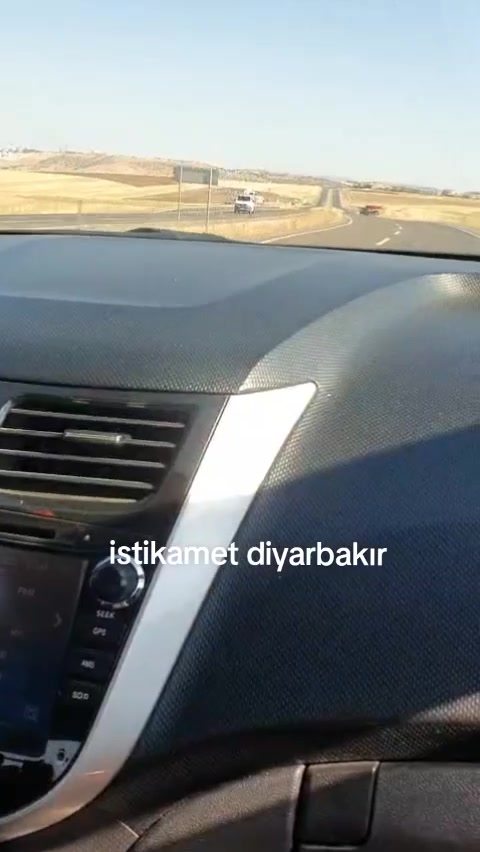 @zazaismail63