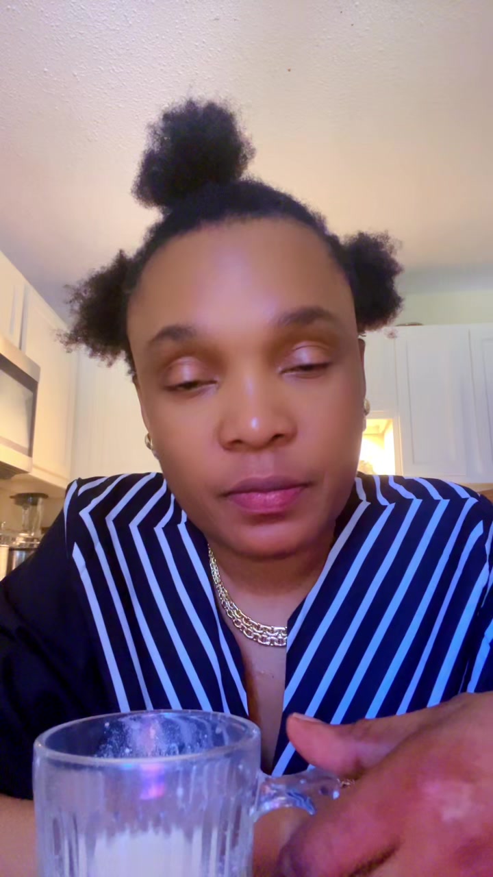 @Veronique