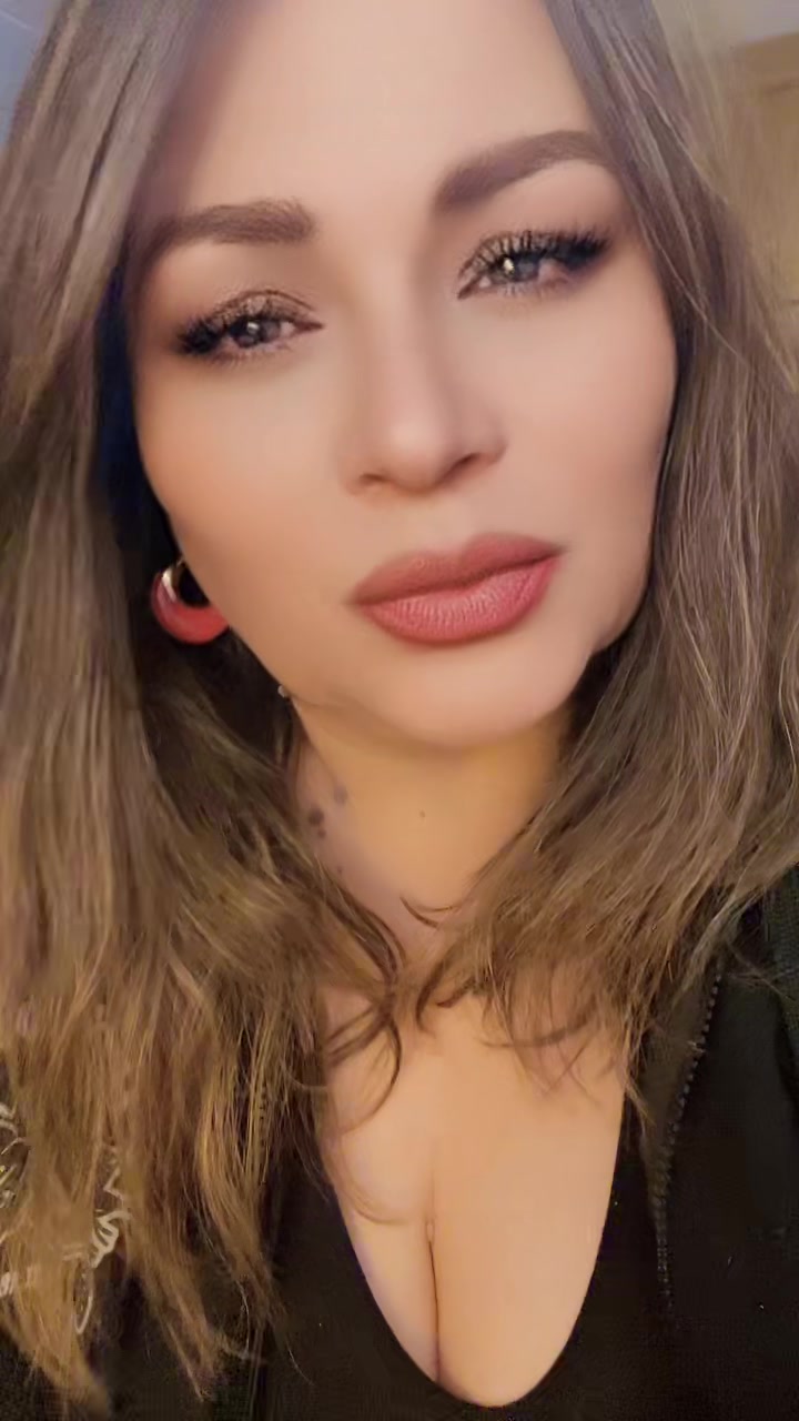 @Ana