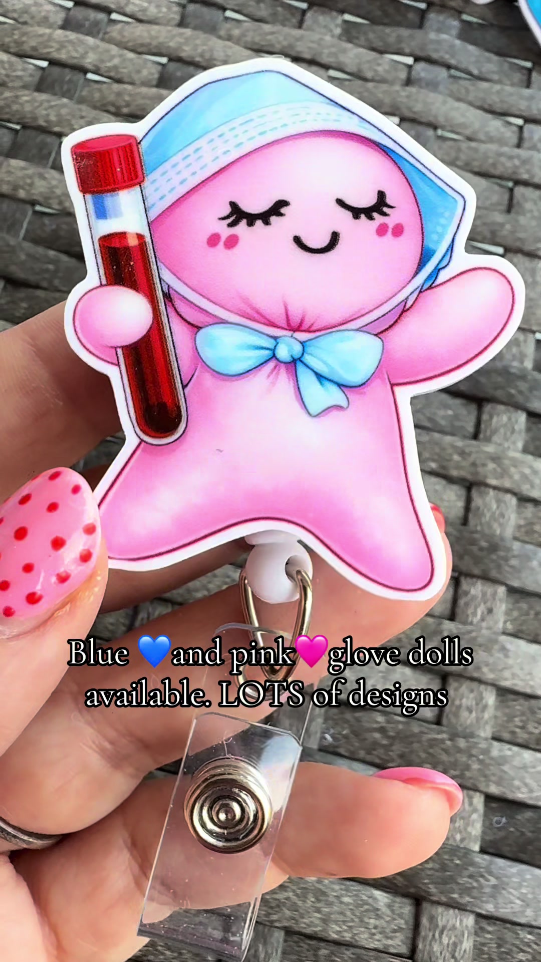 @Holly 🎀✨